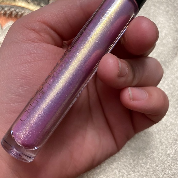 EyeShadow - Picture 3 of 6